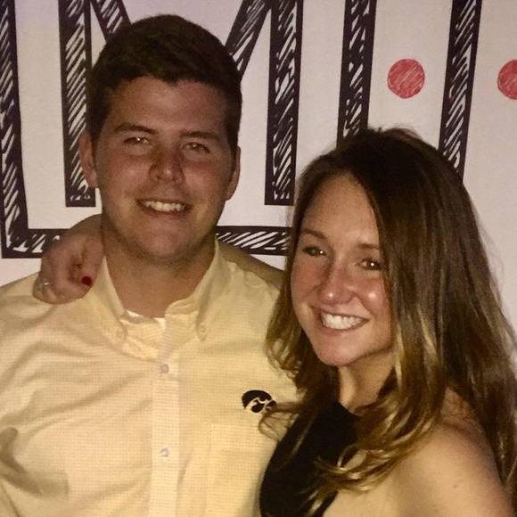 Meet your Posher, Chloe - Picture 1 of 1